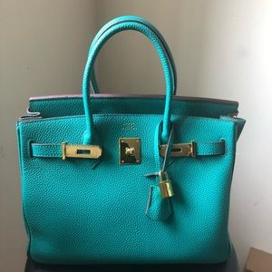 Replica bag with logo size 30